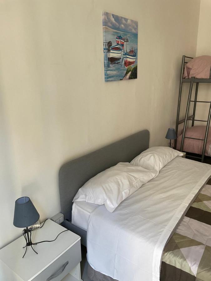 B&B Romy Наполи Екстериор снимка
